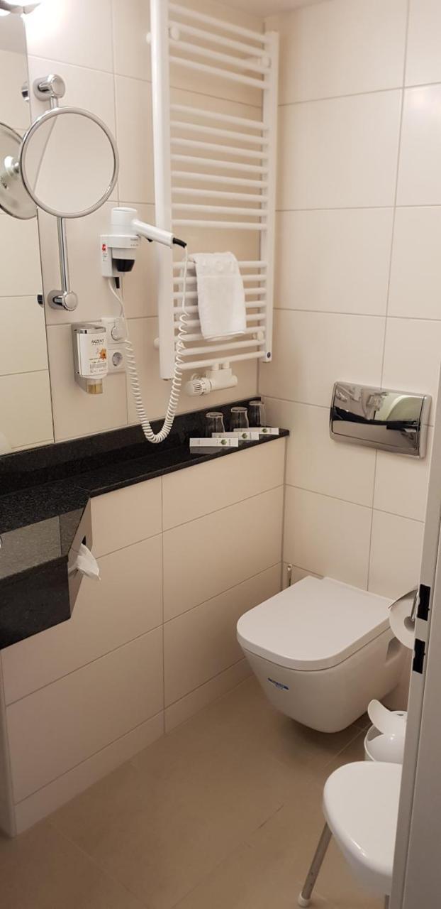 Akzent Hotel Gut Hoeing Unna Exterior foto